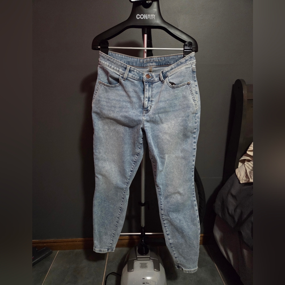 Maurices Light Blue High Rise Women's Jeans